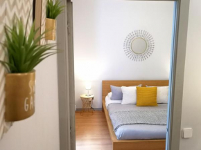 Гостиница Apartamentos Fucar  Мадрид